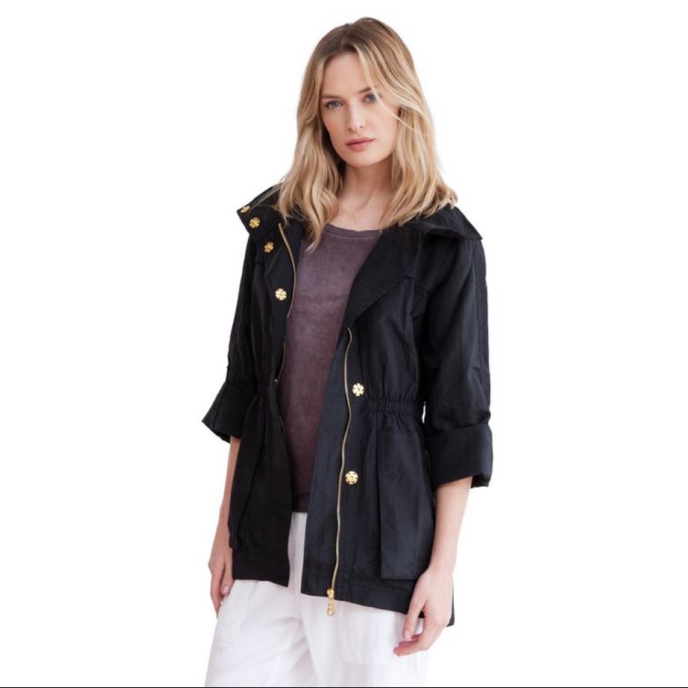 Anorak rain jacket